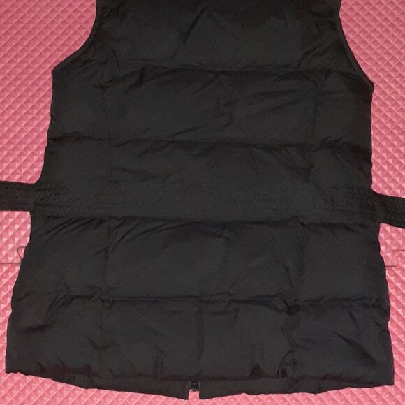 Soft shell down feather puffer vest with belt, NEW WITH TAG - Picture 4 of 4